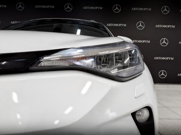 Toyota C-HR I Рестайлинг с пробегом 2021 года, цена 2 750 000 рублей, 53860 км, внедорожник, Автокод Объявления