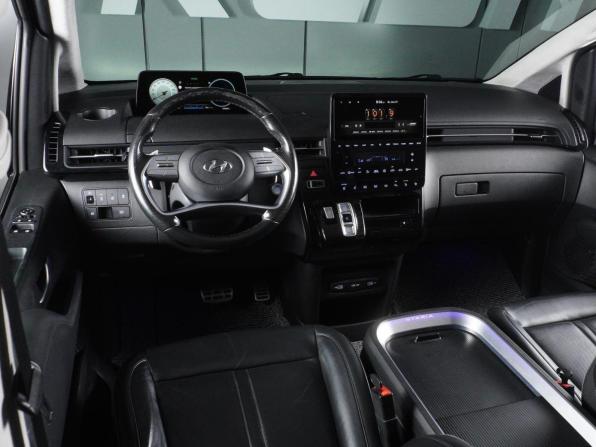 Hyundai Staria I с пробегом 2021 года, цена 4 200 000 рублей, 104864 км, минивэн, Автокод Объявления