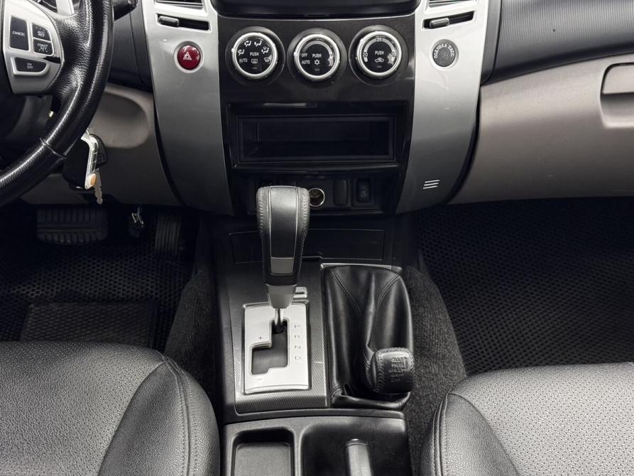 Mitsubishi Pajero Sport II Рестайлинг Воронеж  - изображение 9