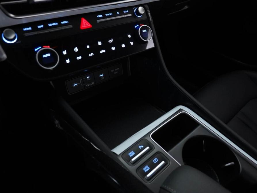 Hyundai Sonata VIII (DN8) Рестайлинг Москва  - изображение 15