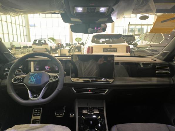 Volkswagen Tiguan III (China Market) с пробегом 2026 года, цена 4 700 000 рублей, 11 км, внедорожник, Автокод Объявления