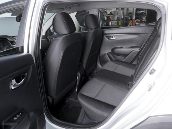 Kia Rio IV Рестайлинг с пробегом 2021 года, цена 2 049 000 рублей, 30172 км, хэтчбек, Автокод Объявления