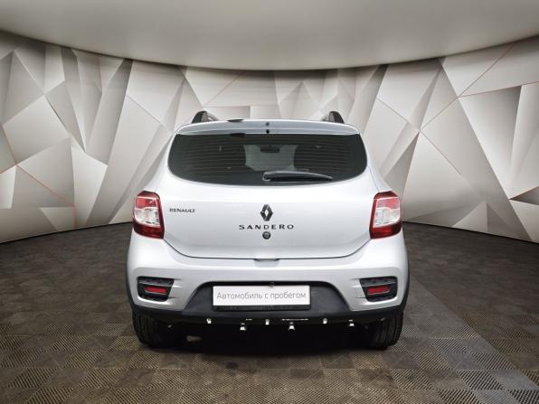 Renault Sandero II с пробегом 2017 года, цена 871 000 рублей, 174288 км, хэтчбек, Автокод Объявления