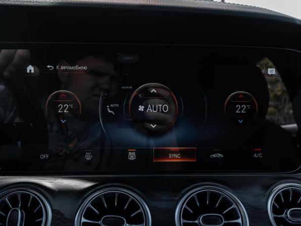 Mercedes-Benz E-Класс V (W213 S213 C238) Рестайлинг с пробегом 2021 года, цена 5 100 000 рублей, 37017 км, седан, Автокод Объявления