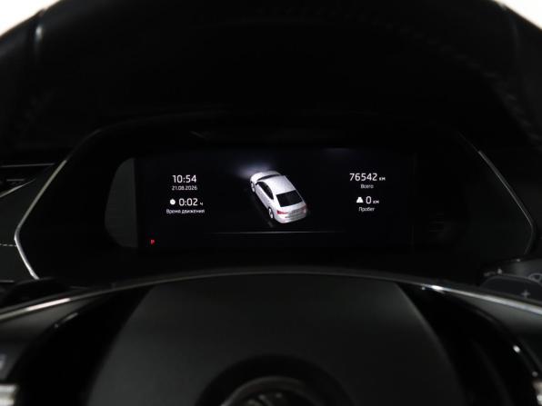 Skoda Octavia IV (A8) с пробегом 2020 года, цена 2 299 000 рублей, 76541 км, лифтбек, Автокод Объявления