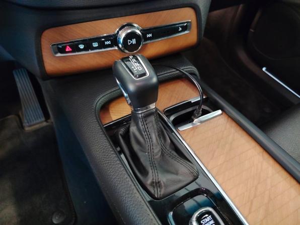 Volvo XC90 II с пробегом 2018 года, цена 3 790 000 рублей, 125043 км, внедорожник, Автокод Объявления