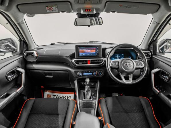 Toyota Raize I с пробегом 2019 года, цена 1 590 000 рублей, 102000 км, внедорожник, Автокод Объявления