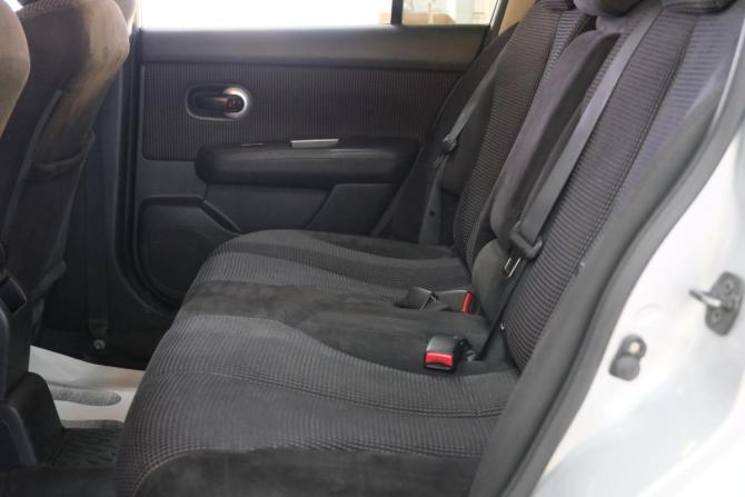 Nissan Tiida I Рестайлинг с пробегом 2011 года, цена 929 000 рублей, 153000 км, хэтчбек, Автокод Объявления