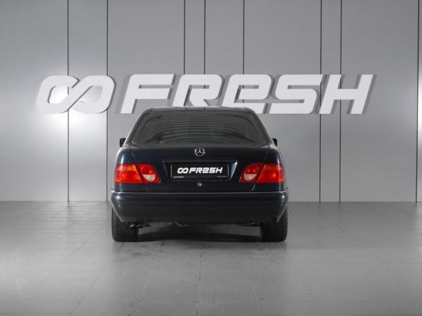 Mercedes-Benz E-Класс II (W210 S210) с пробегом 1998 года, цена 1 069 000 рублей, 307789 км, седан, Автокод Объявления