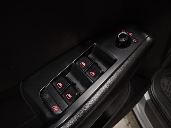 Audi Q5 I (8R) с пробегом 2011 года, цена 1 299 000 рублей, 191173 км, внедорожник, Автокод Объявления
