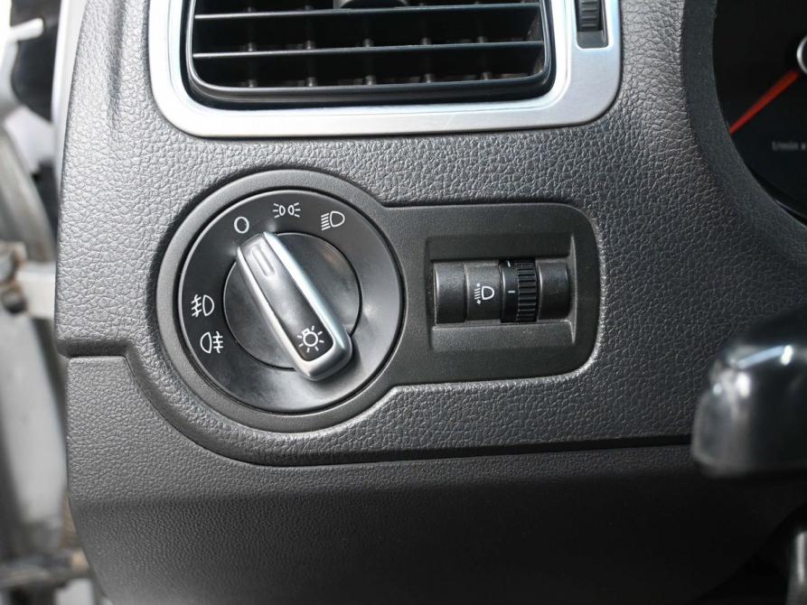 Volkswagen Polo V Ростов-на-Дону  - изображение 17