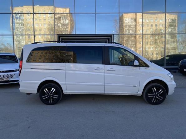 Mercedes-Benz Viano I (W639) Рестайлинг с пробегом 2013 года, цена 2 125 000 рублей, 275260 км, минивэн, Автокод Объявления
