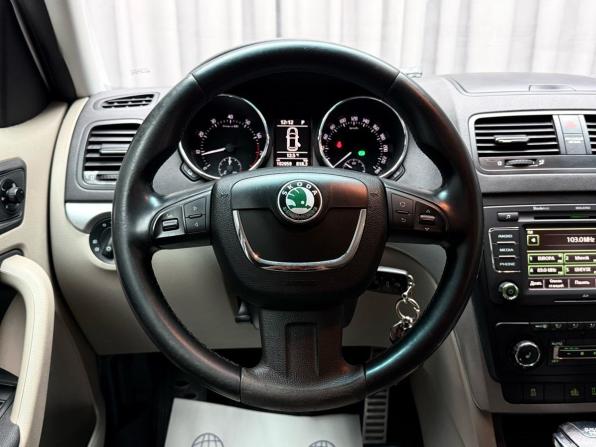 Skoda Yeti I с пробегом 2011 года, цена 1 099 000 рублей, 182059 км, внедорожник, Автокод Объявления