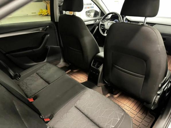Skoda Octavia III (A7) Рестайлинг с пробегом 2019 года, цена 1 851 000 рублей, 110999 км, лифтбек, Автокод Объявления