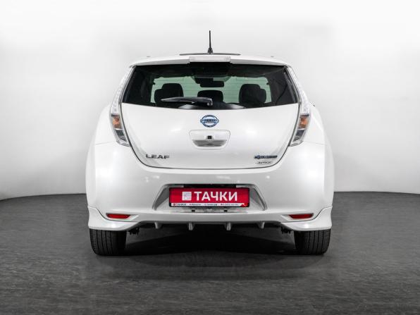 Nissan Leaf I (ZE0/AZE0) с пробегом 2017 года, цена 1 060 000 рублей, 127118 км, хэтчбек, Автокод Объявления
