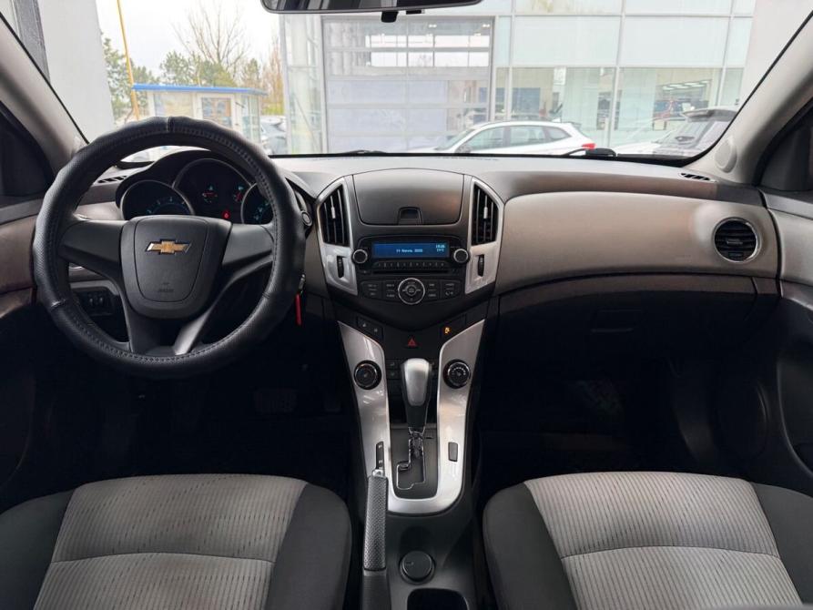 Chevrolet Cruze I Рестайлинг Таганрог  - изображение 16