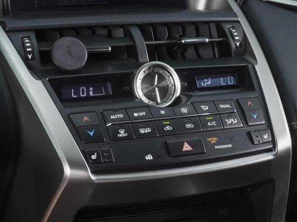 Lexus NX I с пробегом 2015 года, цена 3 180 000 рублей, 70810 км, внедорожник, Автокод Объявления