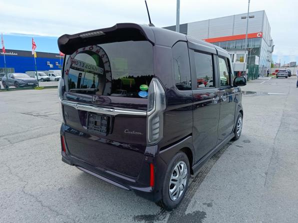Honda N-BOX II с пробегом 2018 года, цена 849 995 рублей, 148868 км, минивэн, Автокод Объявления