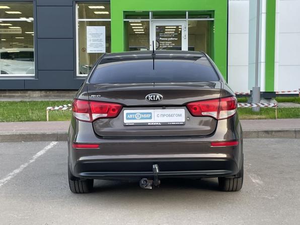 Kia Rio III Рестайлинг с пробегом 2015 года, цена 959 000 рублей, 186044 км, седан, Автокод Объявления