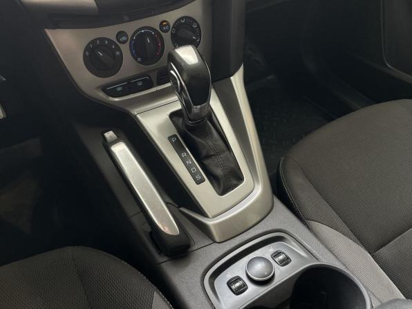 Ford Focus III с пробегом 2013 года, цена 761 000 рублей, 196000 км, хэтчбек, Автокод Объявления