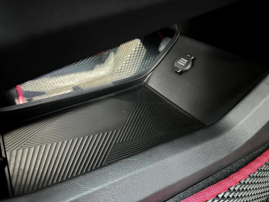 Geely Coolray I Рестайлинг Абакан  - изображение 33