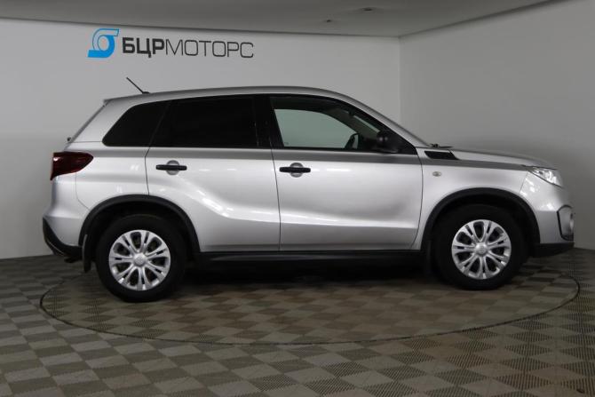 Suzuki Vitara II Рестайлинг с пробегом 2021 года, цена 1 899 990 рублей, 109643 км, внедорожник, Автокод Объявления