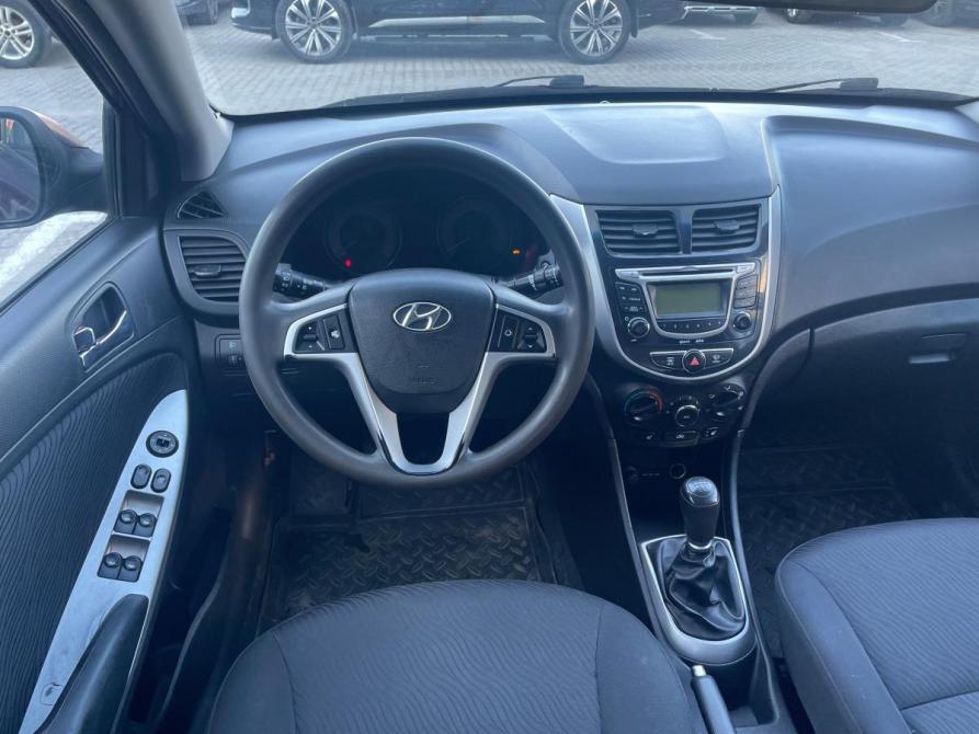 Hyundai Solaris I Череповец  - изображение 10