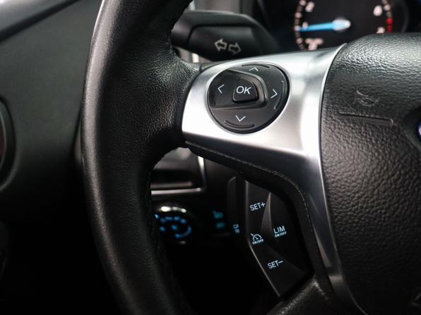 Ford Focus III с пробегом 2012 года, цена 969 000 рублей, 104000 км, седан, Автокод Объявления