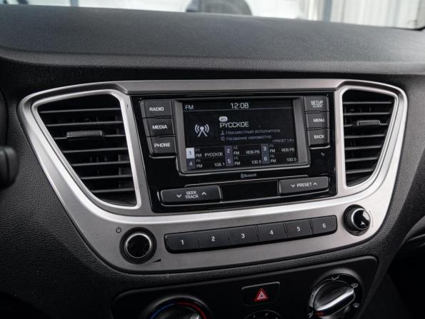 Hyundai Solaris II Рестайлинг с пробегом 2020 года, цена 1 289 000 рублей, 89050 км, седан, Автокод Объявления