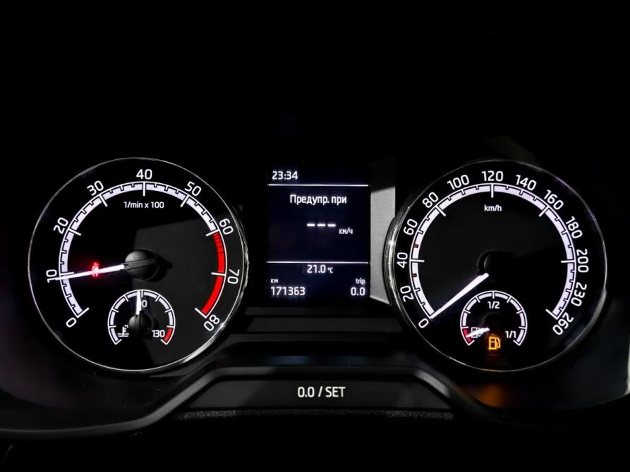 Skoda Octavia III (A7) Рестайлинг Москва  - изображение 13