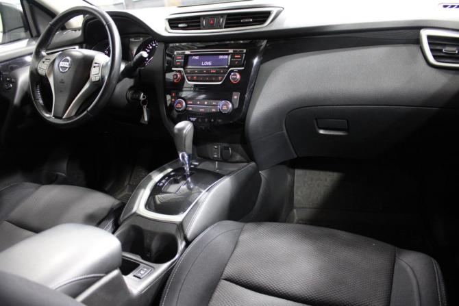 Nissan Qashqai II с пробегом 2016 года, цена 1 399 000 рублей, 80000 км, внедорожник, Автокод Объявления