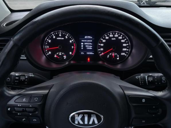 Kia Rio IV с пробегом 2018 года, цена 1 349 000 рублей, 131973 км, хэтчбек, Автокод Объявления