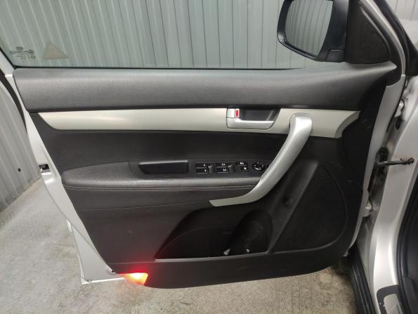 Kia Sorento II с пробегом 2009 года, цена 1 190 000 рублей, 233245 км, внедорожник, Автокод Объявления