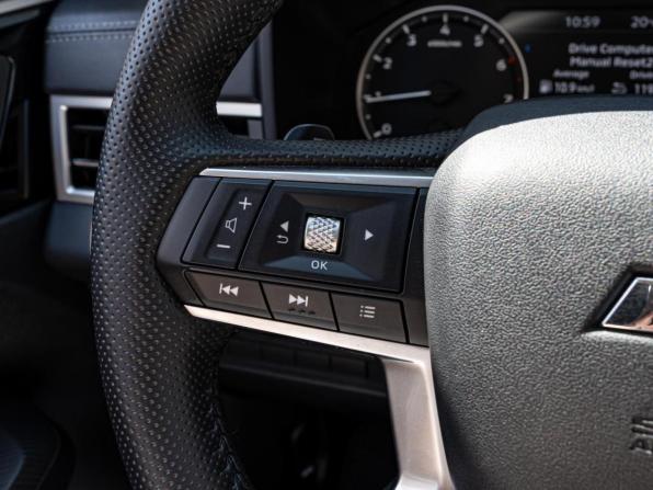 Mitsubishi Outlander IV с пробегом 2024 года, цена 5 200 000 рублей, 12222 км, внедорожник, Автокод Объявления