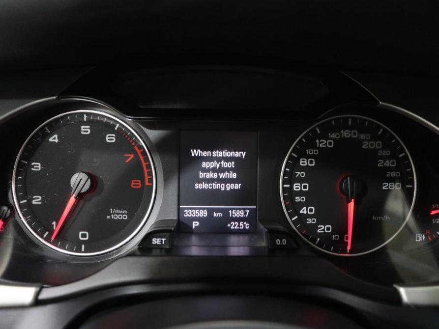 Audi A4 IV (B8) Москва  - изображение 16