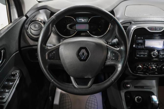 Renault Kaptur I с пробегом 2016 года, цена 1 599 000 рублей, 130000 км, внедорожник, Автокод Объявления