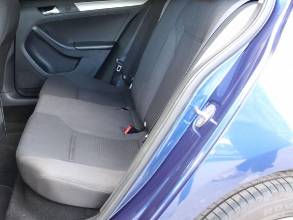 Volkswagen Jetta VI Рестайлинг с пробегом 2014 года, цена 1 019 000 рублей, 176279 км, седан, Автокод Объявления