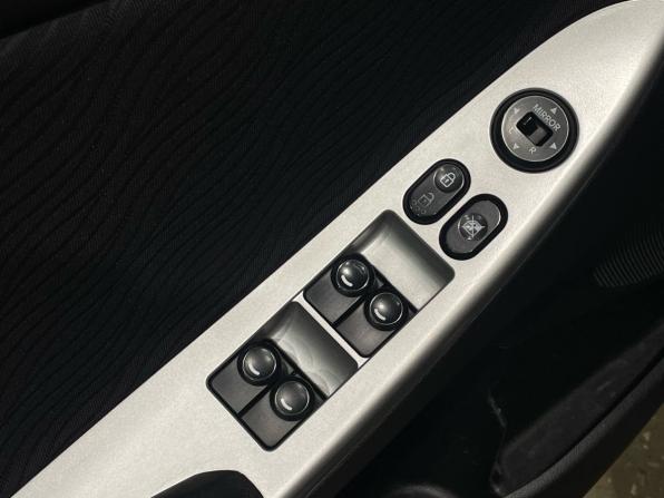 Hyundai Solaris I с пробегом 2014 года, цена 780 000 рублей, 151656 км, седан, Автокод Объявления