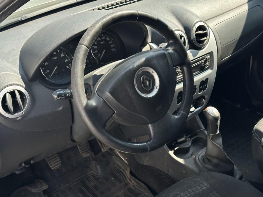 Renault Sandero I Санкт-Петербург  - изображение 7