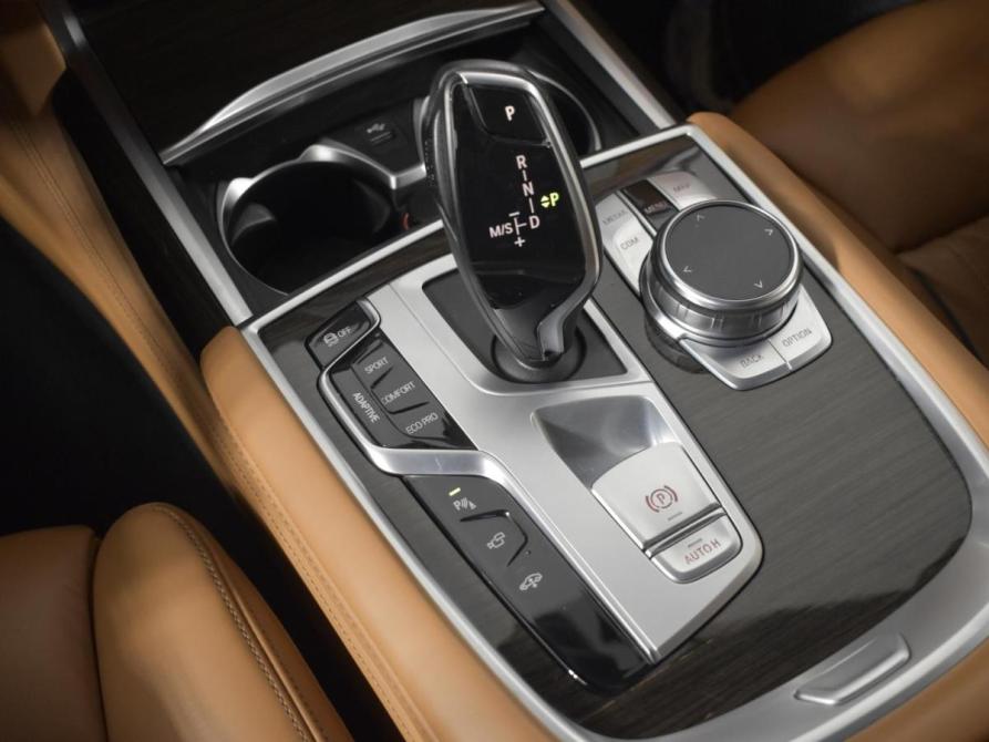 BMW 7 серии VI (G11/G12) Рестайлинг Казань  - изображение 24