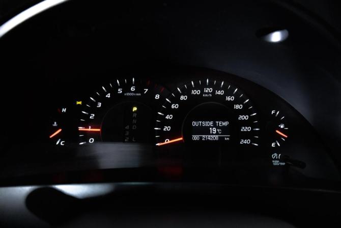 Toyota Camry VI (XV40) с пробегом 2006 года, цена 999 000 рублей, 214195 км, седан, Автокод Объявления