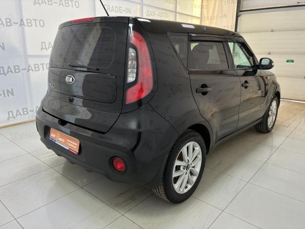 Kia Soul II Рестайлинг с пробегом 2019 года, цена 1 410 000 рублей, 205000 км, хэтчбек, Автокод Объявления