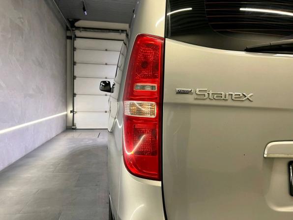 Hyundai Grand Starex I с пробегом 2015 года, цена 1 599 000 рублей, 295713 км, минивэн, Автокод Объявления