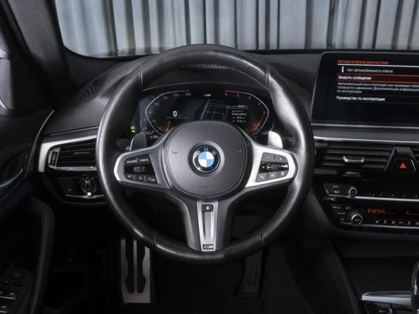 BMW 5 серии VII (G30/G31/G38) Рестайлинг с пробегом 2021 года, цена 4 299 000 рублей, 86582 км, седан, Автокод Объявления