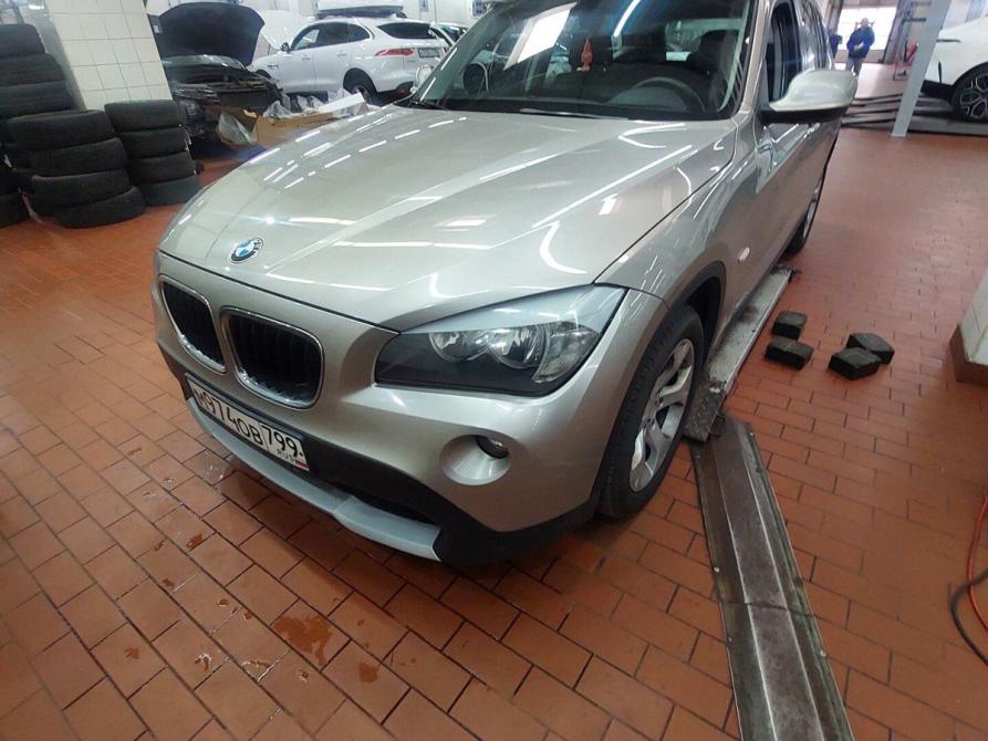 BMW X1 I (E84) Москва  - изображение 2