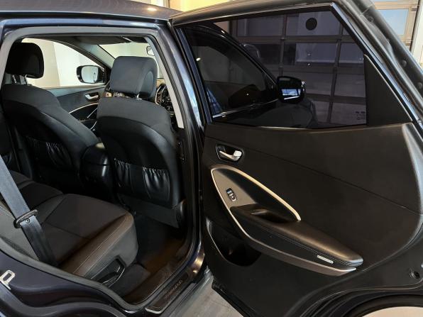 Hyundai Santa Fe III с пробегом 2013 года, цена 2 077 000 рублей, 145320 км, внедорожник, Автокод Объявления