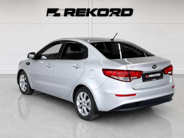 Kia Rio III с пробегом 2015 года, цена 899 999 рублей, 190027 км, седан, Автокод Объявления