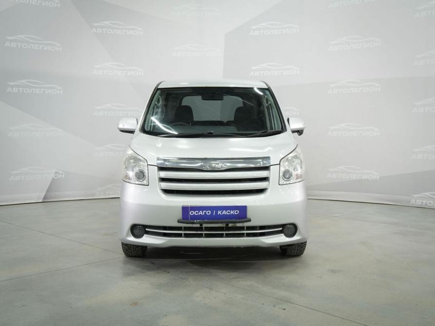 Toyota Noah II (R70) Новосибирск  - изображение 3