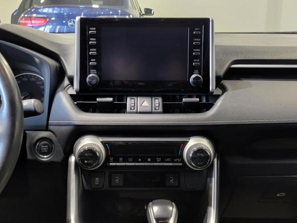 Toyota RAV4 V (XA50) с пробегом 2019 года, цена 3 100 000 рублей, 56909 км, внедорожник, Автокод Объявления