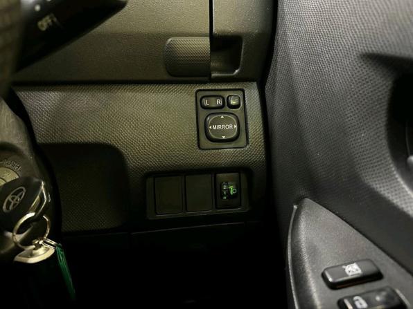 Toyota Ractis I с пробегом 2008 года, цена 485 000 рублей, 301602 км, хэтчбек, Автокод Объявления
